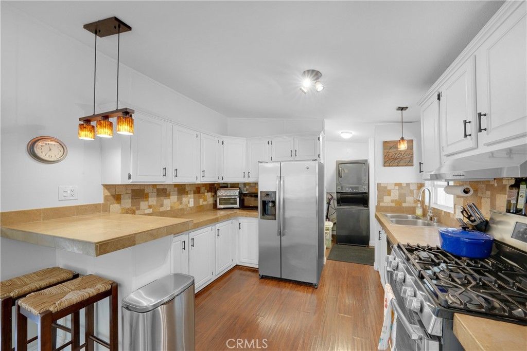 Image 11 of property listing at 21851 Newland, Huntington Beach, CA 92646