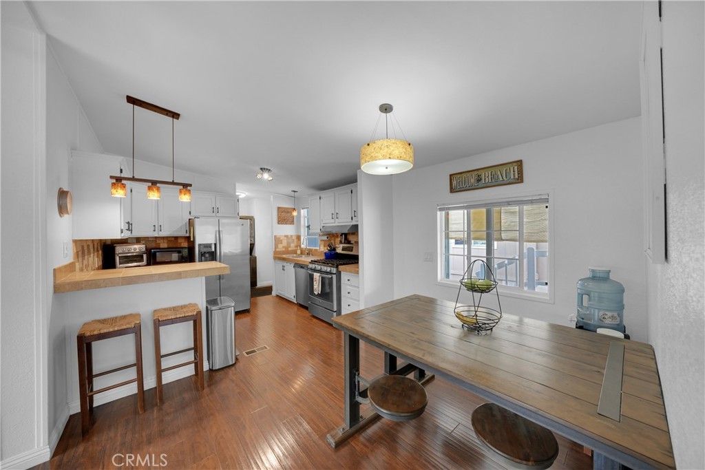Image 15 of property listing at 21851 Newland, Huntington Beach, CA 92646