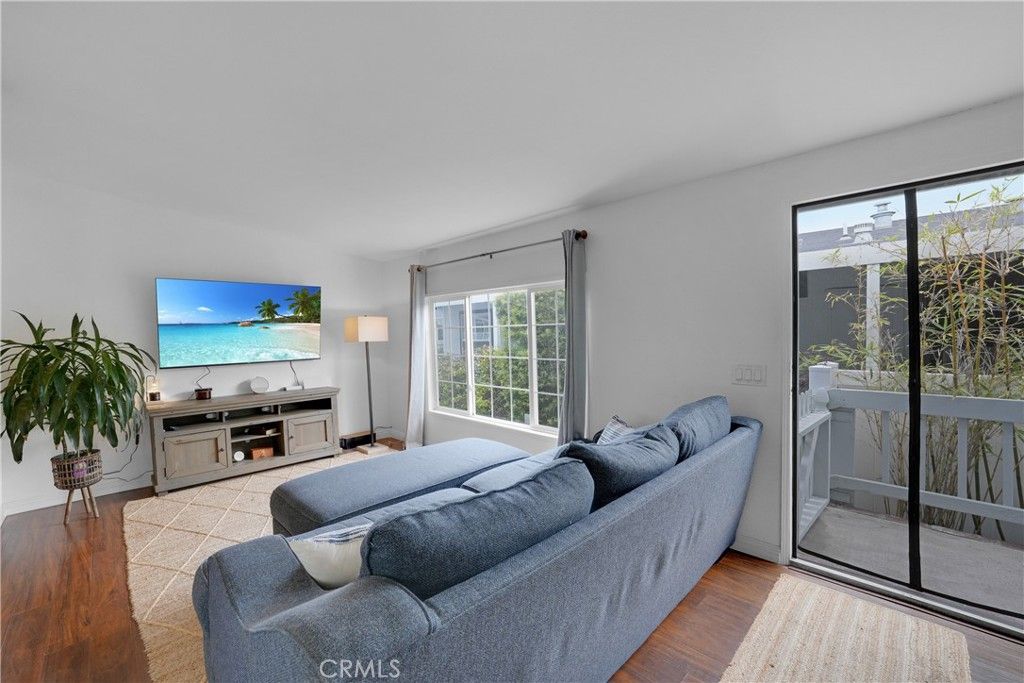Image 17 of property listing at 21851 Newland, Huntington Beach, CA 92646