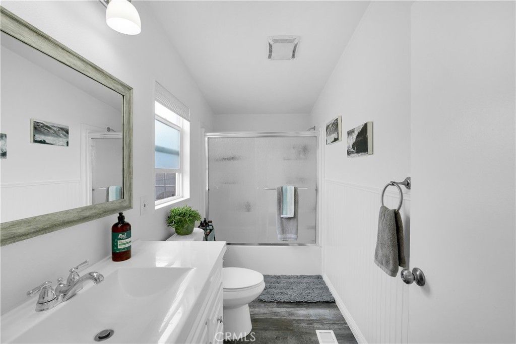 Image 24 of property listing at 21851 Newland, Huntington Beach, CA 92646