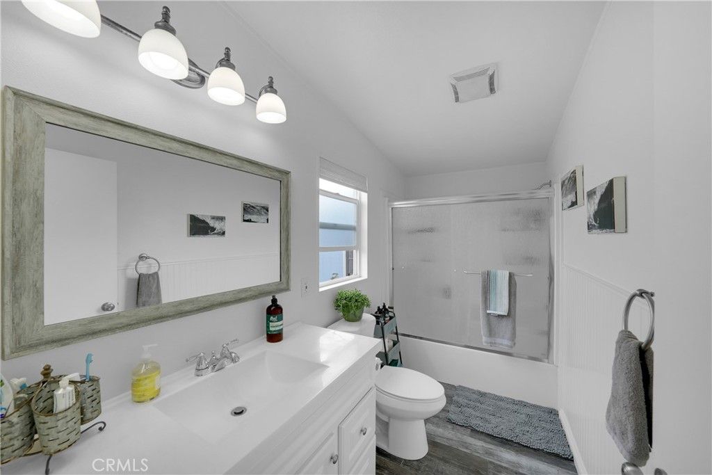 Image 25 of property listing at 21851 Newland, Huntington Beach, CA 92646