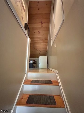 13 Birch Rd, Byram Twp., NJ 07821