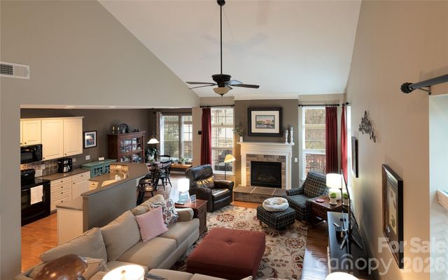 4006 Hickory View Drive, Fort Mill, SC 29707