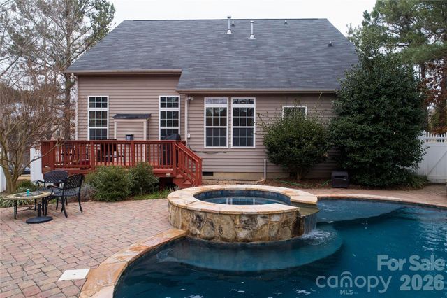 4006 Hickory View Drive, Fort Mill, SC 29707