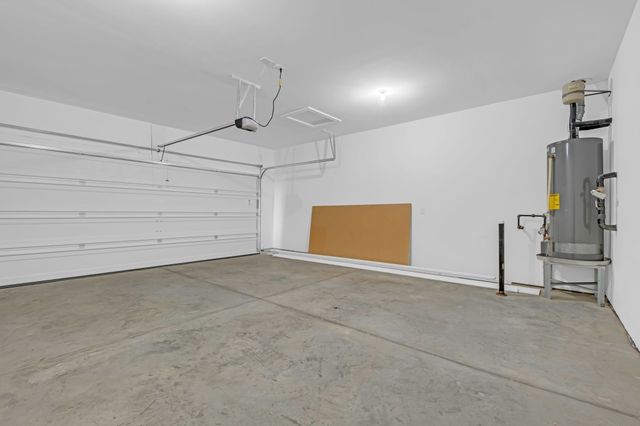 1102 Callaway Drive, Lebanon, TN 37087