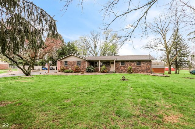 8420 N County Road 150 E, Pittsboro, IN 46167