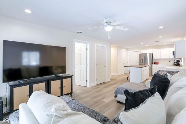 8420 N County Road 150 E, Pittsboro, IN 46167