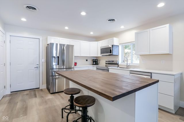 8420 N County Road 150 E, Pittsboro, IN 46167