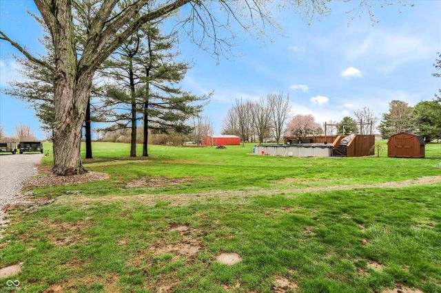 8420 N County Road 150 E, Pittsboro, IN 46167