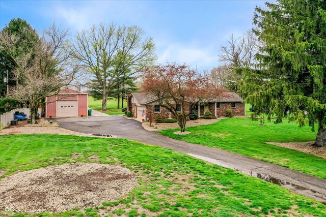 8420 N County Road 150 E, Pittsboro, IN 46167