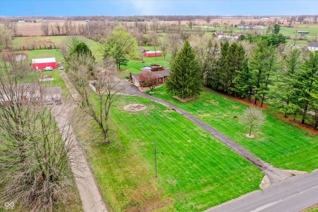 8420 N County Road 150 E, Pittsboro, IN 46167