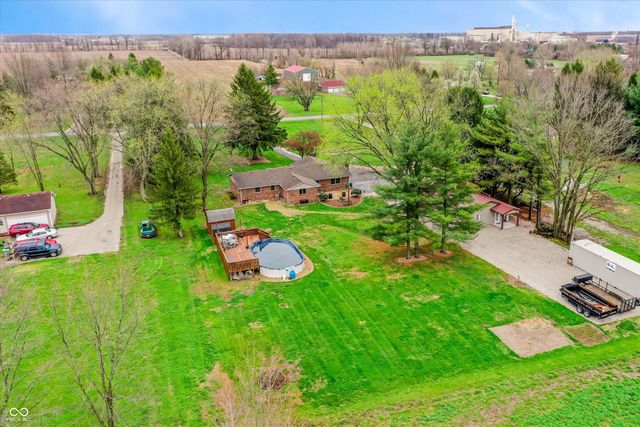 8420 N County Road 150 E, Pittsboro, IN 46167