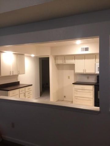 3004 Creekview Drive, Missouri City, TX 77459