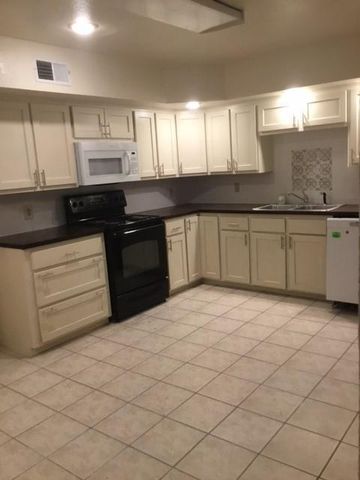 3004 Creekview Drive, Missouri City, TX 77459