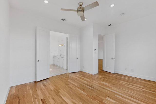 4521 Cowan Avenue, Dallas, TX 75209