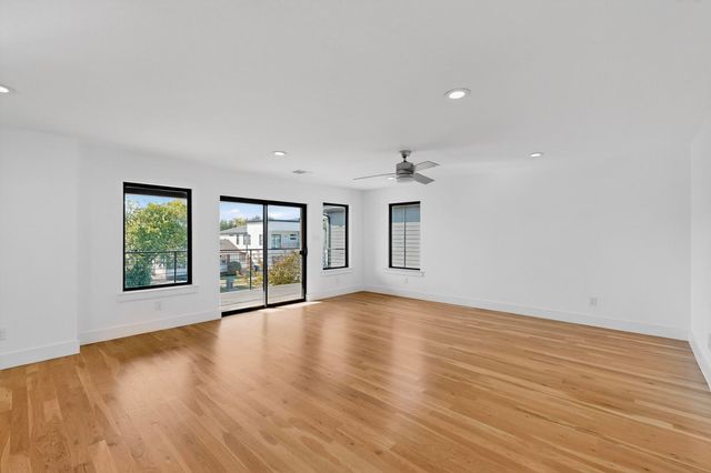 4521 Cowan Avenue, Dallas, TX 75209