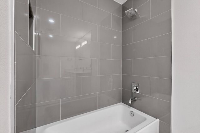 4521 Cowan Avenue, Dallas, TX 75209