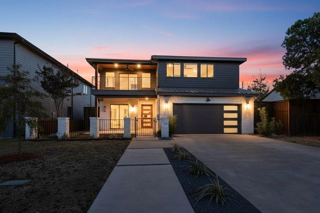 4521 Cowan Avenue, Dallas, TX 75209