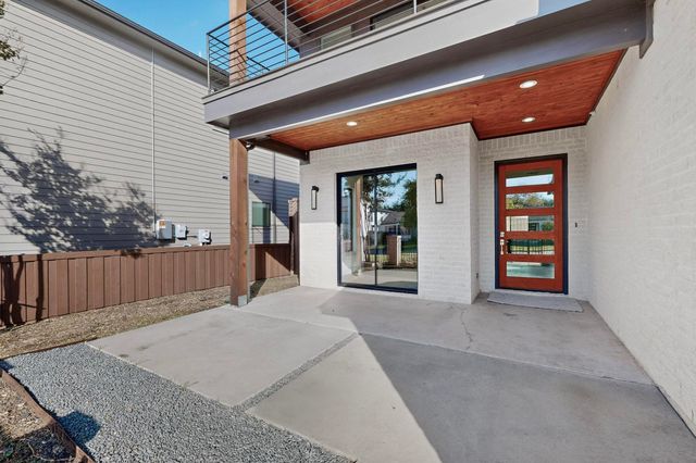 4521 Cowan Avenue, Dallas, TX 75209