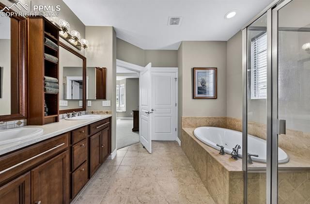 3305 Gladstone Creek Point, Colorado Springs, CO 80908