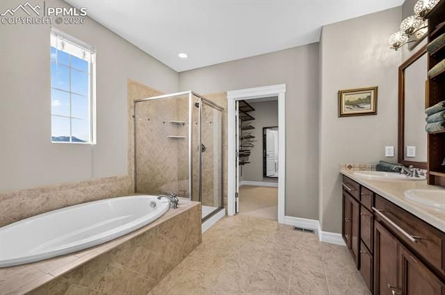 3305 Gladstone Creek Point, Colorado Springs, CO 80908