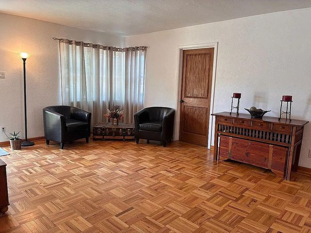 2507 General Bradley Street NE, Albuquerque, NM 87112
