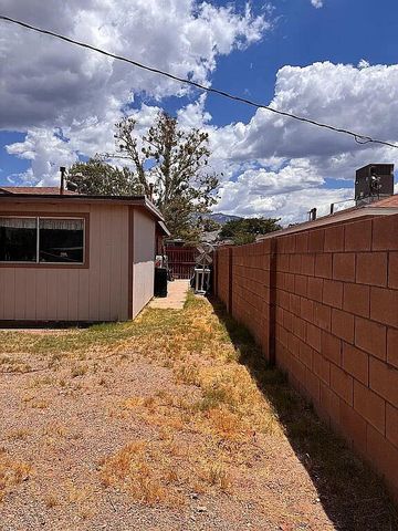 2507 General Bradley Street NE, Albuquerque, NM 87112