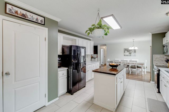 2199 Old Georgetown Road W, Cassatt, SC 29032