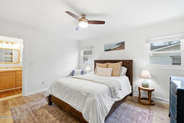 220 Willis Drive, Southport, NC 28461