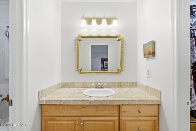 220 Willis Drive, Southport, NC 28461