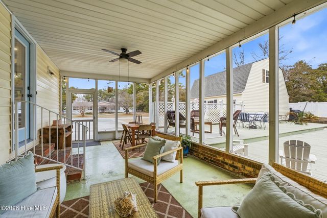 220 Willis Drive, Southport, NC 28461