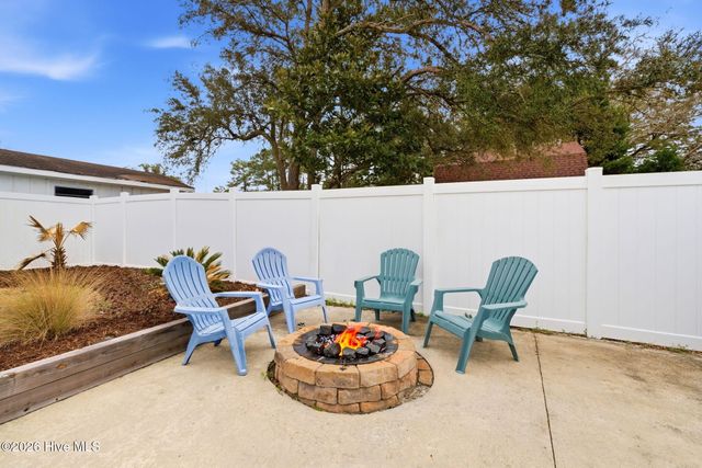 220 Willis Drive, Southport, NC 28461