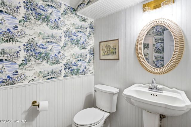 220 Willis Drive, Southport, NC 28461