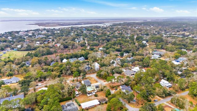220 Willis Drive, Southport, NC 28461