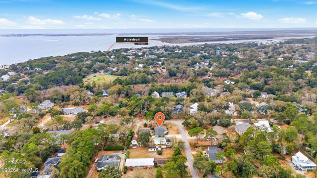 220 Willis Drive, Southport, NC 28461