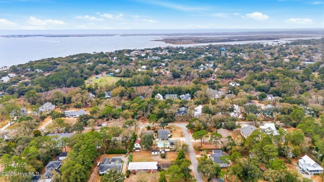 220 Willis Drive, Southport, NC 28461