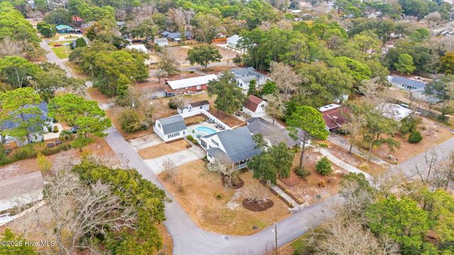 220 Willis Drive, Southport, NC 28461