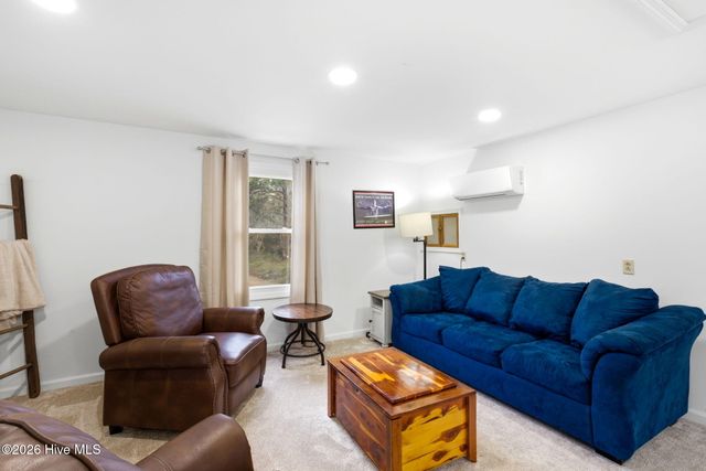 220 Willis Drive, Southport, NC 28461