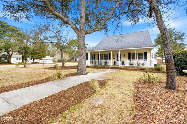 220 Willis Drive, Southport, NC 28461