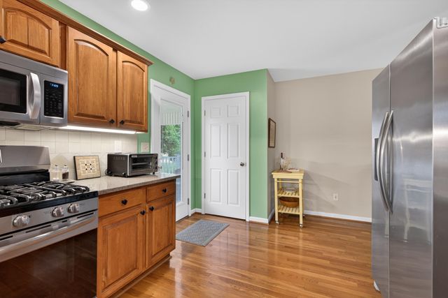 839 Eagle Crest Drive, Versailles, KY 40383