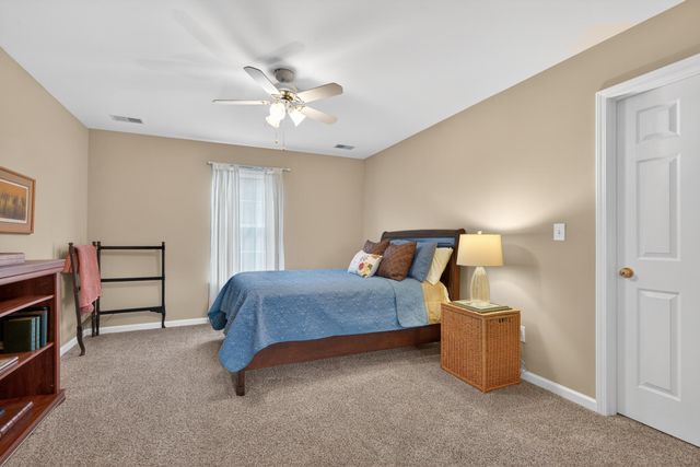 839 Eagle Crest Drive, Versailles, KY 40383