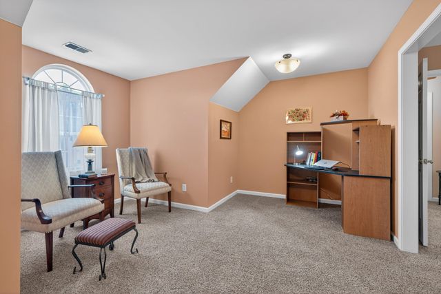 839 Eagle Crest Drive, Versailles, KY 40383