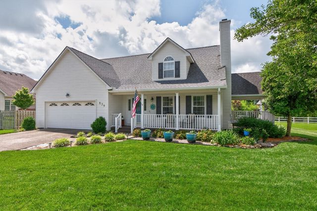 839 Eagle Crest Drive, Versailles, KY 40383