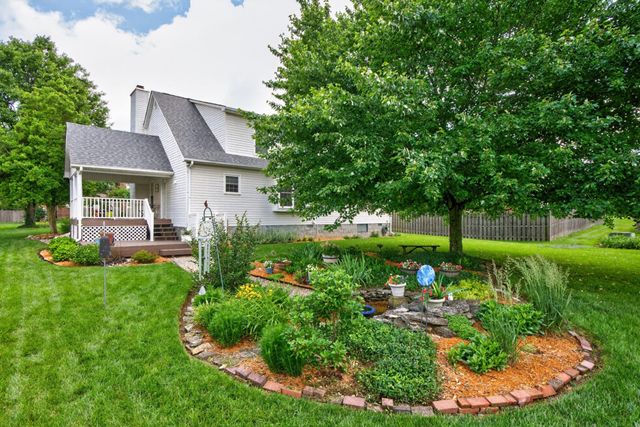 839 Eagle Crest Drive, Versailles, KY 40383