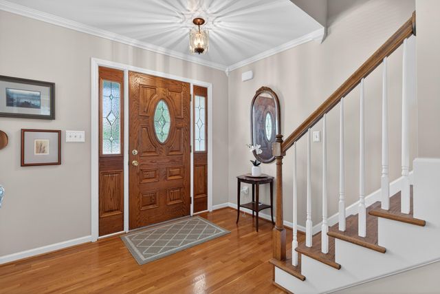 839 Eagle Crest Drive, Versailles, KY 40383
