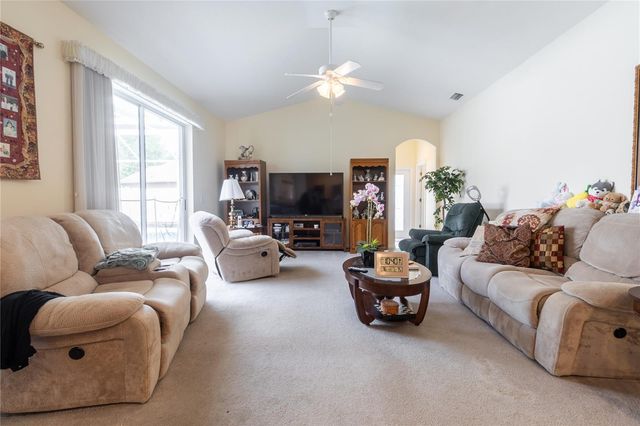 1812 FLOWER BRANCH WAY, Valrico, FL 33594