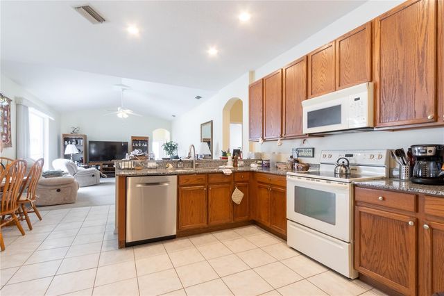 1812 FLOWER BRANCH WAY, Valrico, FL 33594