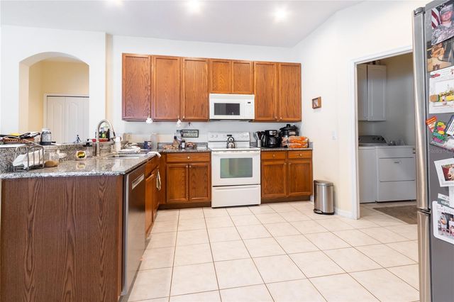 1812 FLOWER BRANCH WAY, Valrico, FL 33594