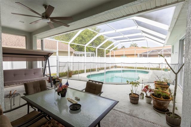 1812 FLOWER BRANCH WAY, Valrico, FL 33594