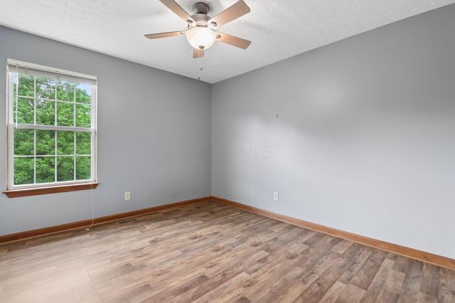 58 Habersac Avenue, Pataskala, OH 43062